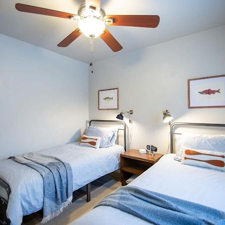 Stylish1 Bed 1 Bath Apartment Anchorage Ngoại thất bức ảnh